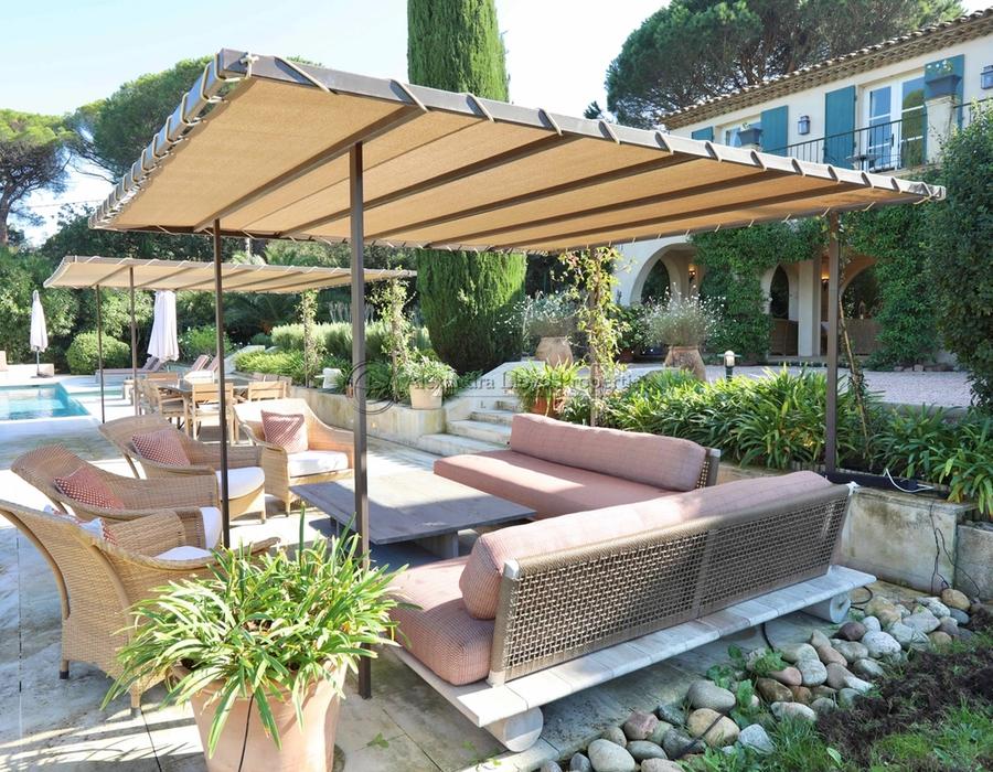 Capon Saint Tropez - a beautiful family home 6