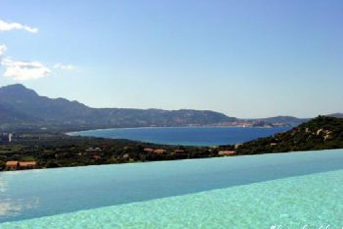 Breathtaking views and a delightful villa near Calvi, North Corsica