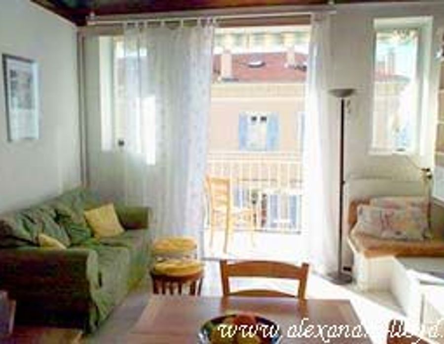 Penthouse apartment in Cannes 6