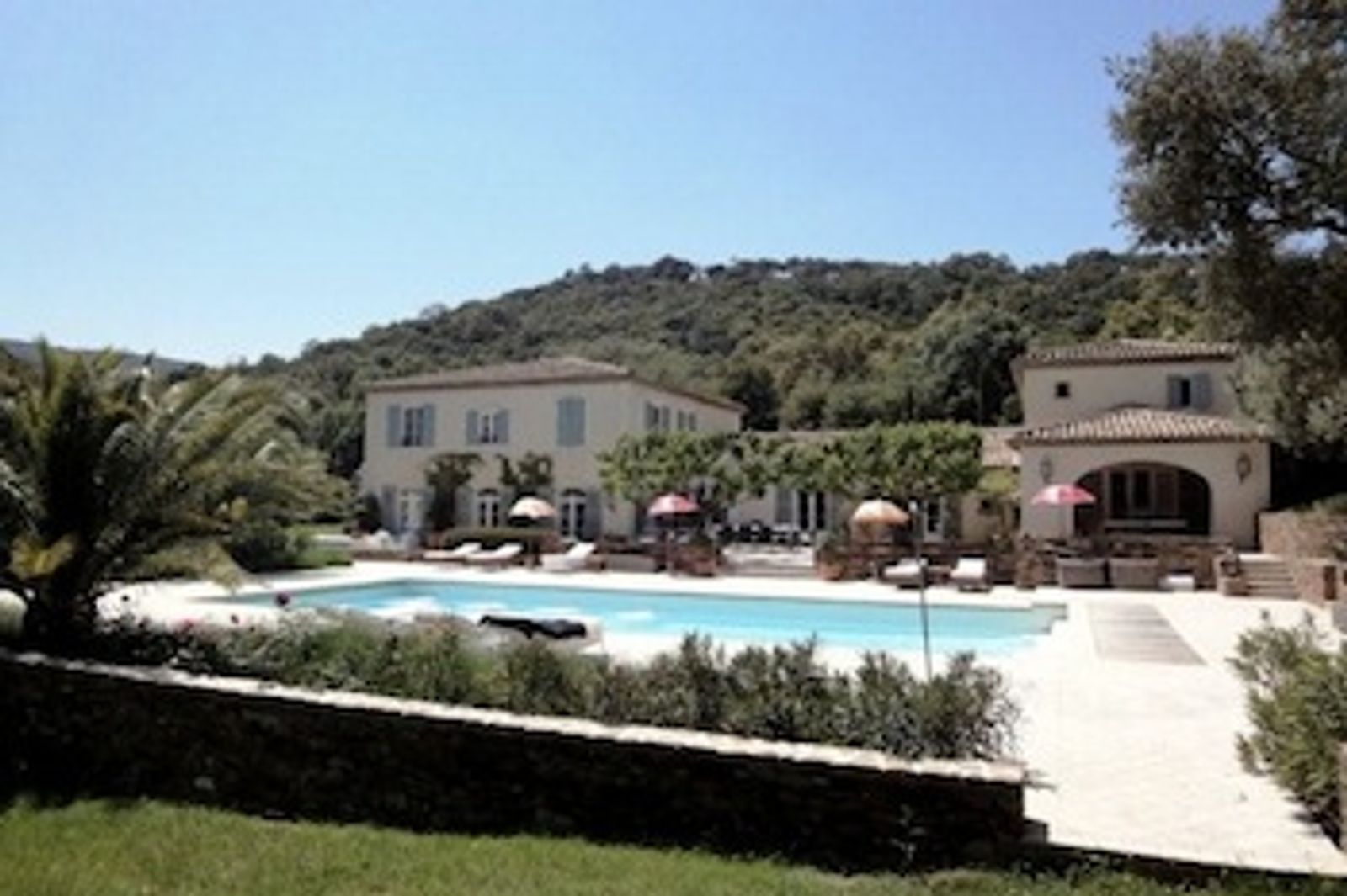 Stunning domain in Gassin, within 37,5 hectares!!