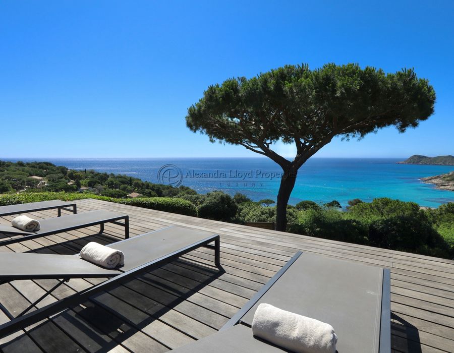 Panoramic sea views from the Domaine de l'Escalet 1