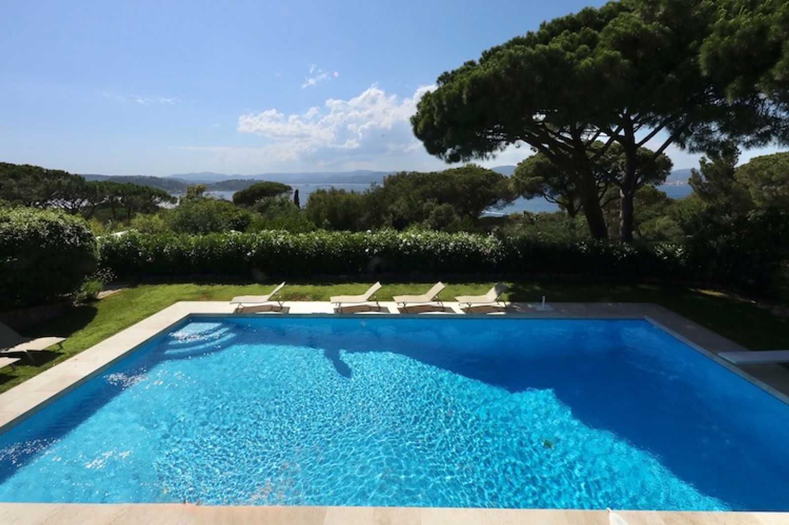 Breathtaking views from Les Parcs de Saint Tropez