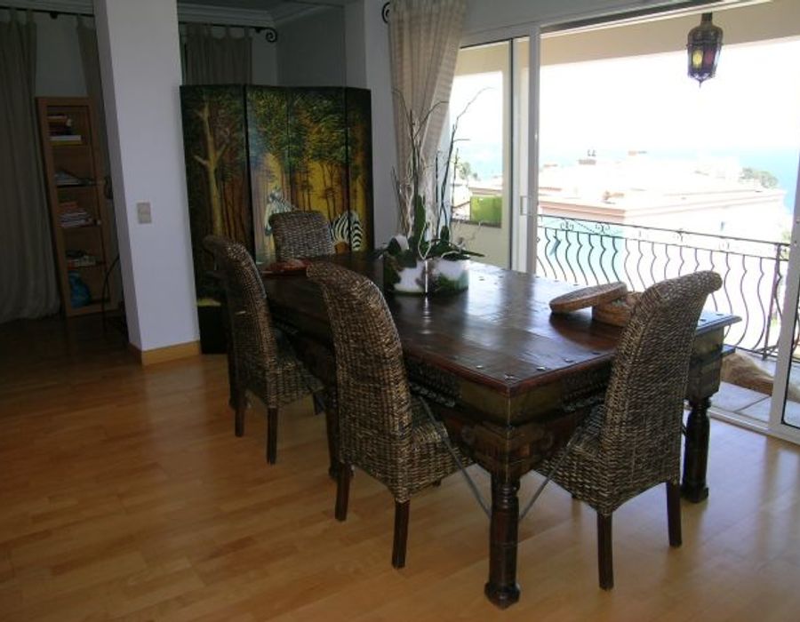 A nice property just a walk away from Monaco! Monaco 3