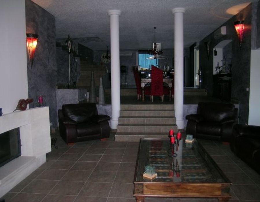 Superb villa with great views in Saint Laurent d'Eze 3