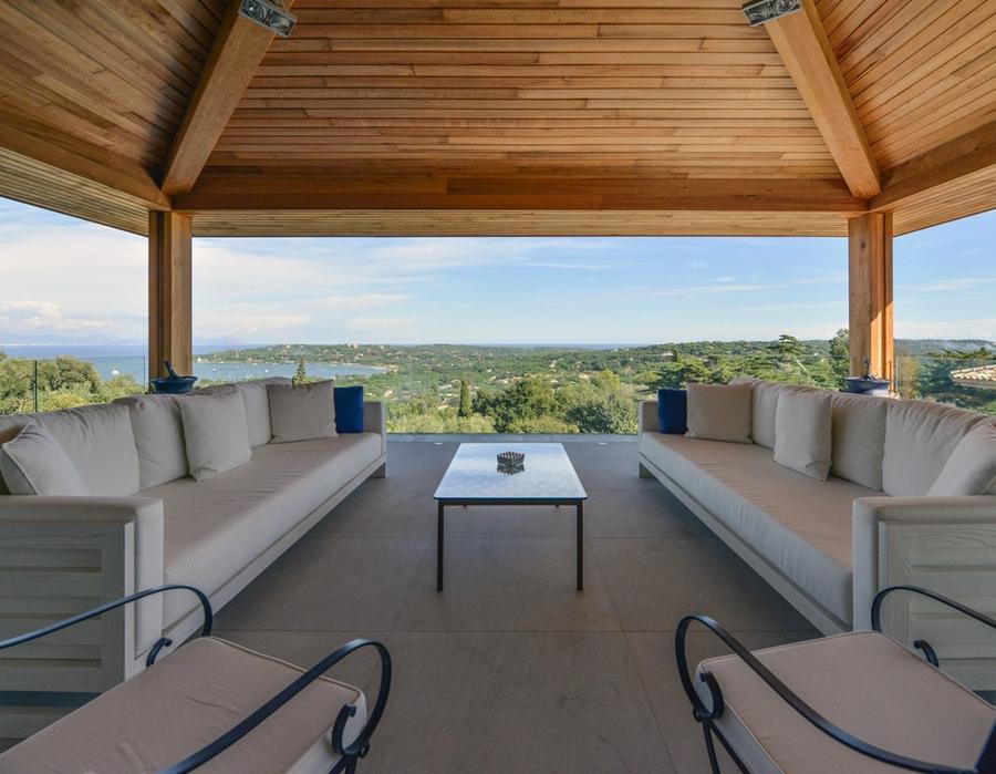 A spectacular, contemporary villa located in Bellevue, Saint Tropez 6