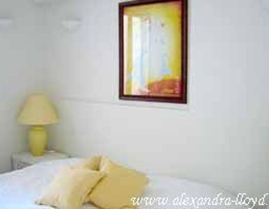 Two bedroomed apartment in Cannes 6