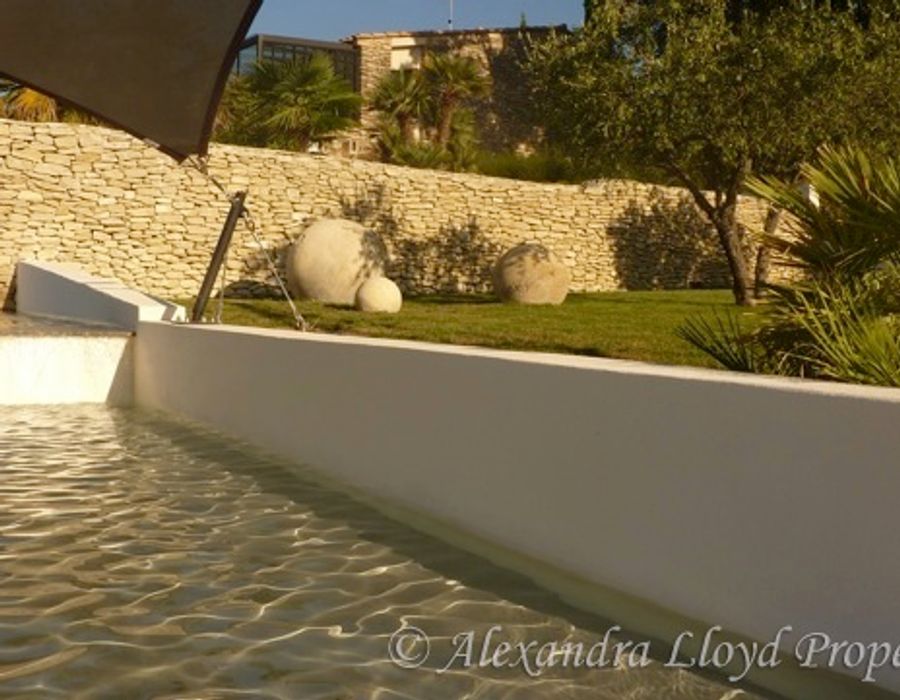 “Stunning stunning stunning interior! 3