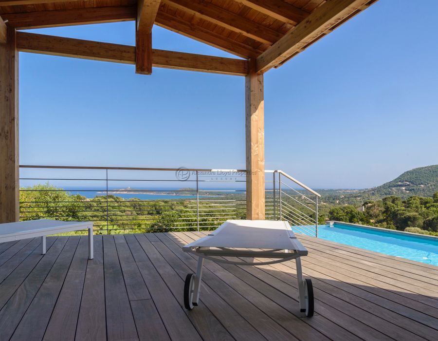 Welcome to Pinarello, South Corsica. Stunning contemporary villa with amazing views 6