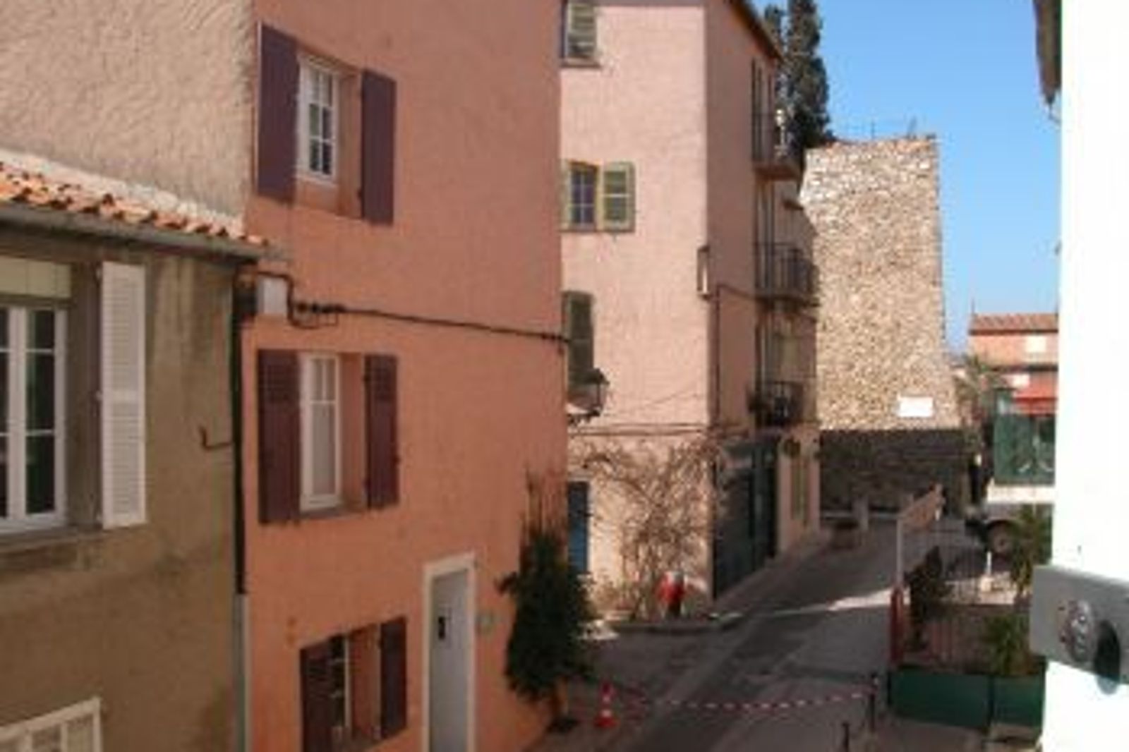 Charming village house in Saint Tropez