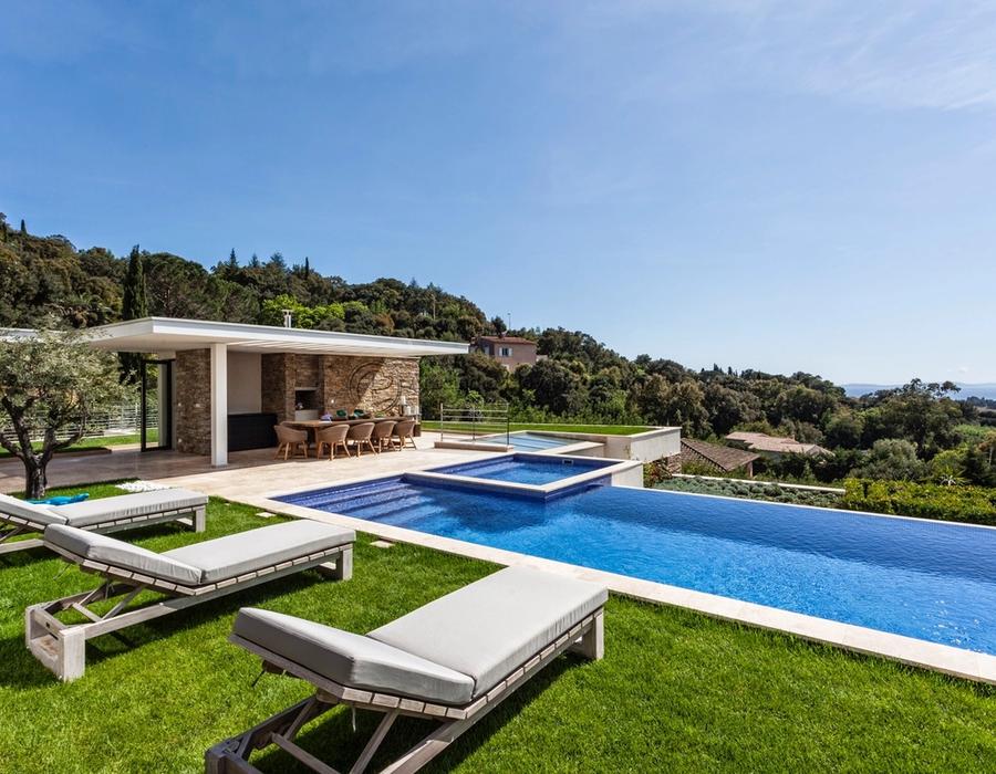 Contemporary luxury in La Crox Valmer - 10 bedrooms 3