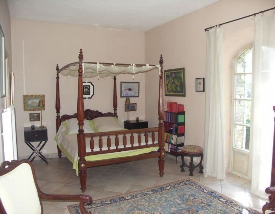 A haven of peace located 10 minutes away from Saint Florent 4