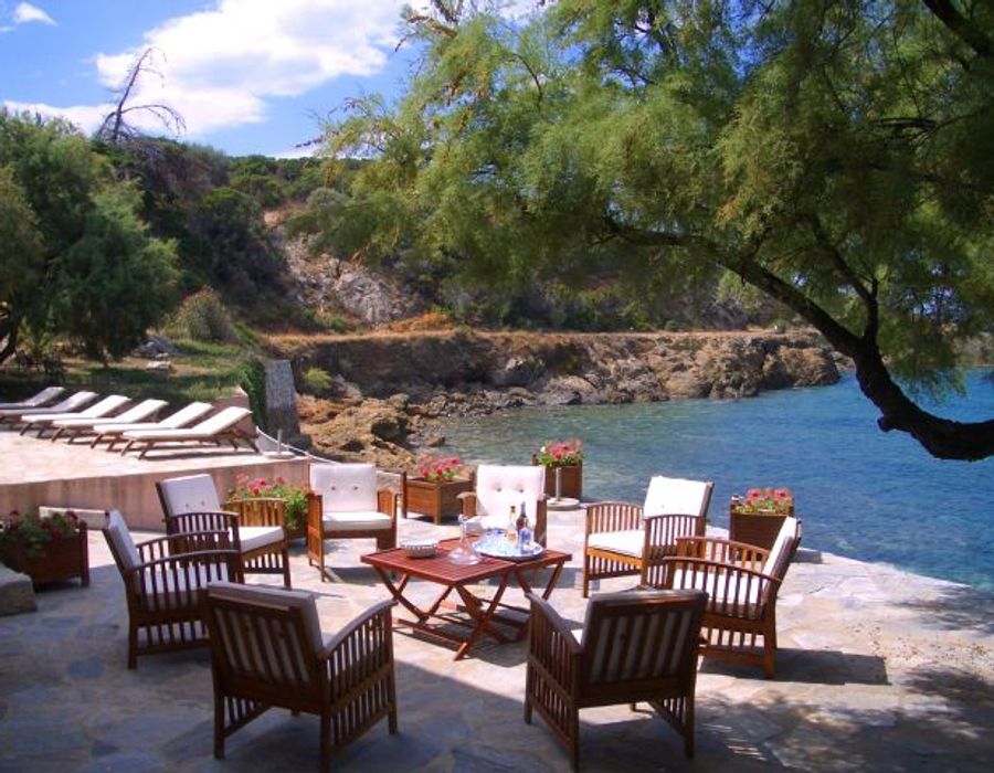 A true waters edge property near to Calvi, Haute Corse 1