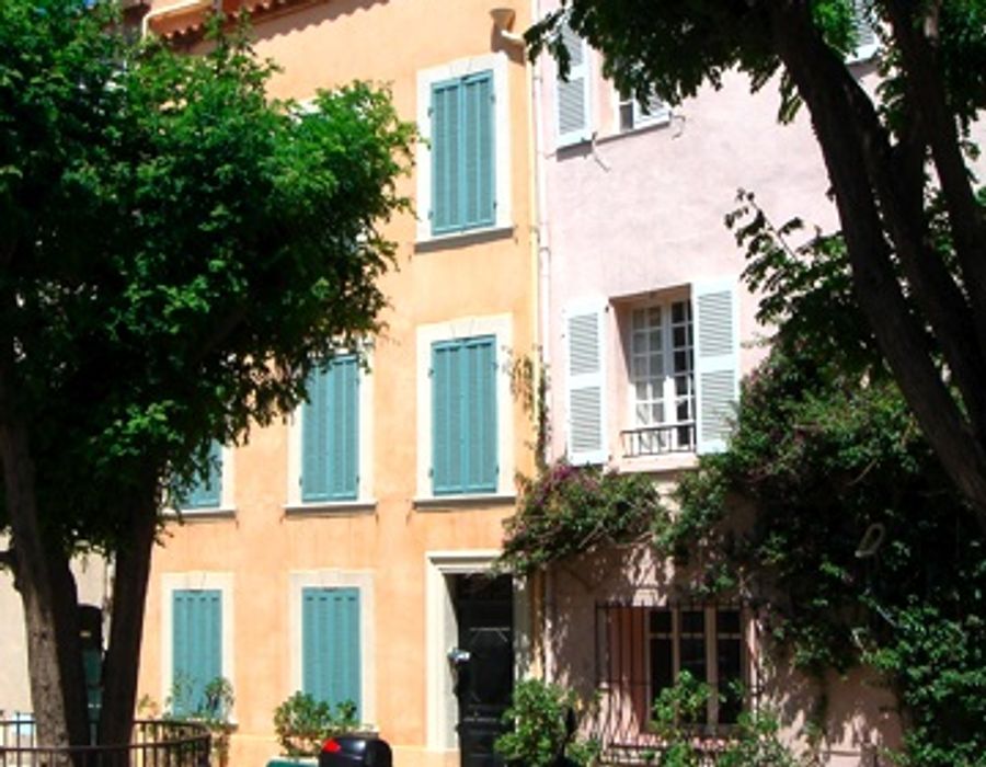 Town house in the heart of Saint Tropez 4