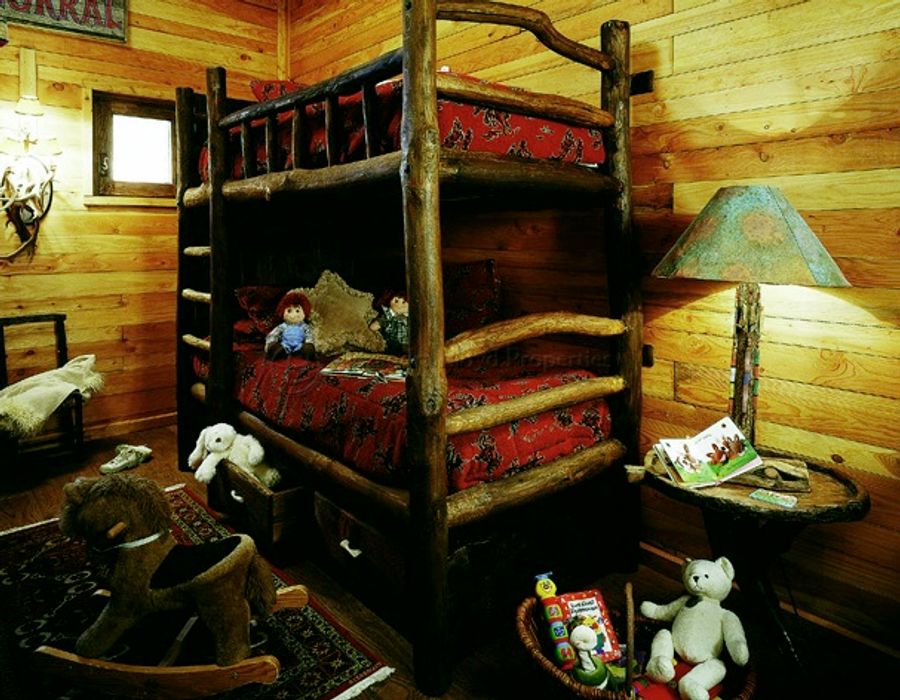 An American themed chalet for rent in Limone, Italy ! 1