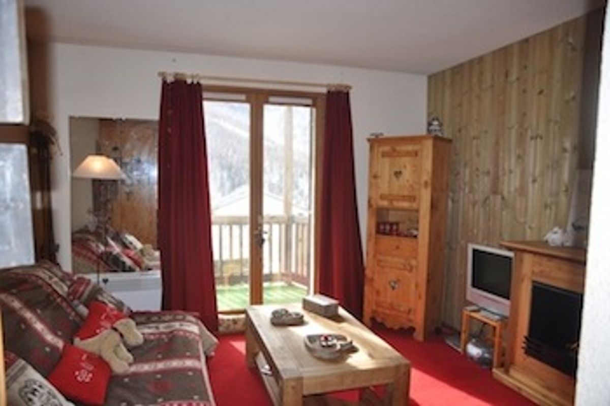 Studio for sale in the Trois Lys Building in Auron