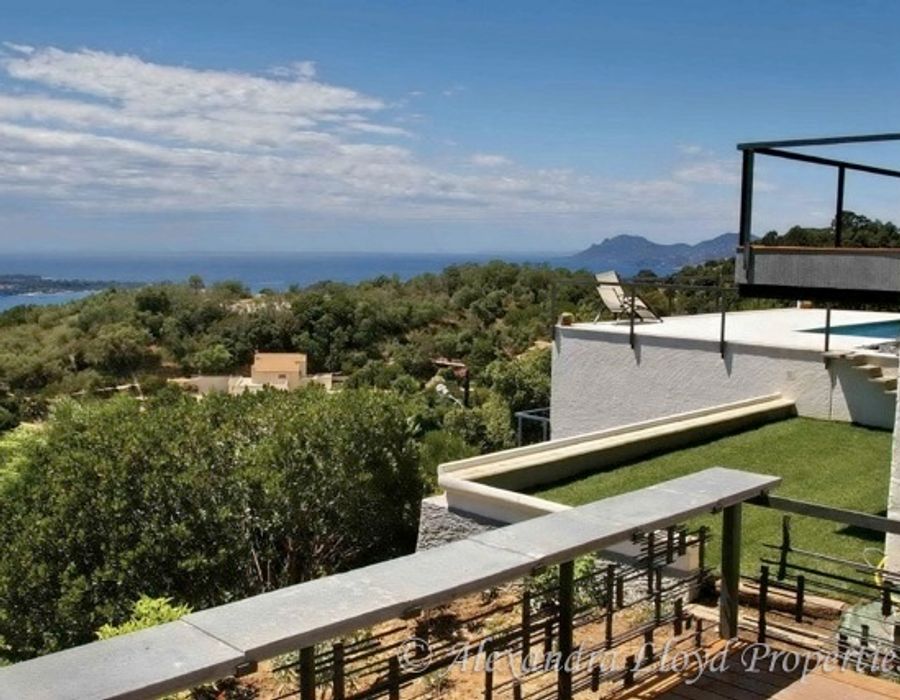 NEW! Contemporary villa - Super Cannes 2