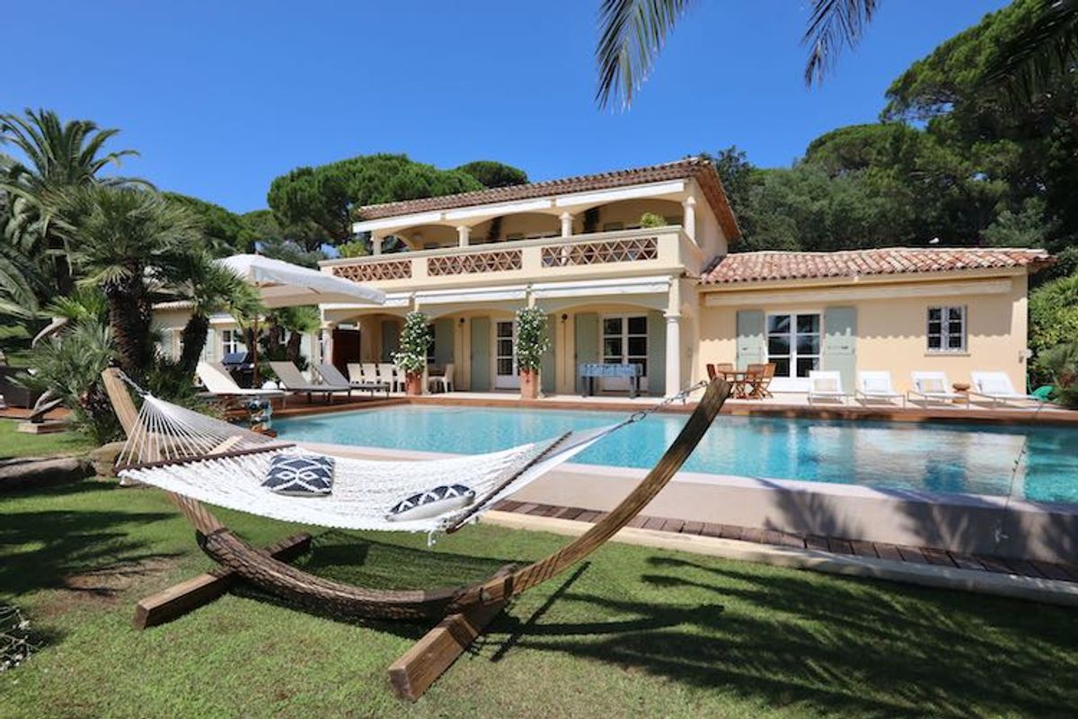 Les Parcs de Saint Tropez - a six bedroom villa for rent