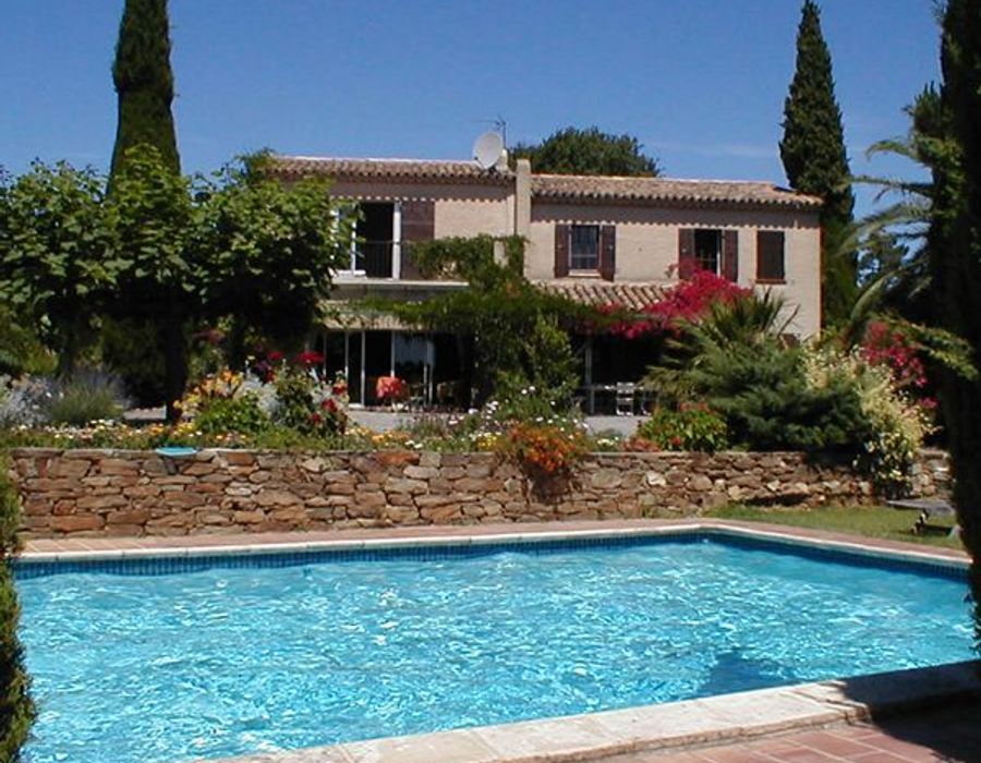 Provencal villa in la Croix Valmer 3