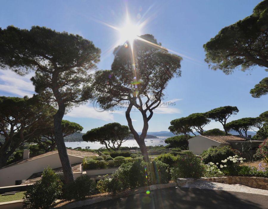Les Parcs de Saint-Tropez: Exquisite Sunset Villa Overlooking Canoubiers Bay 6