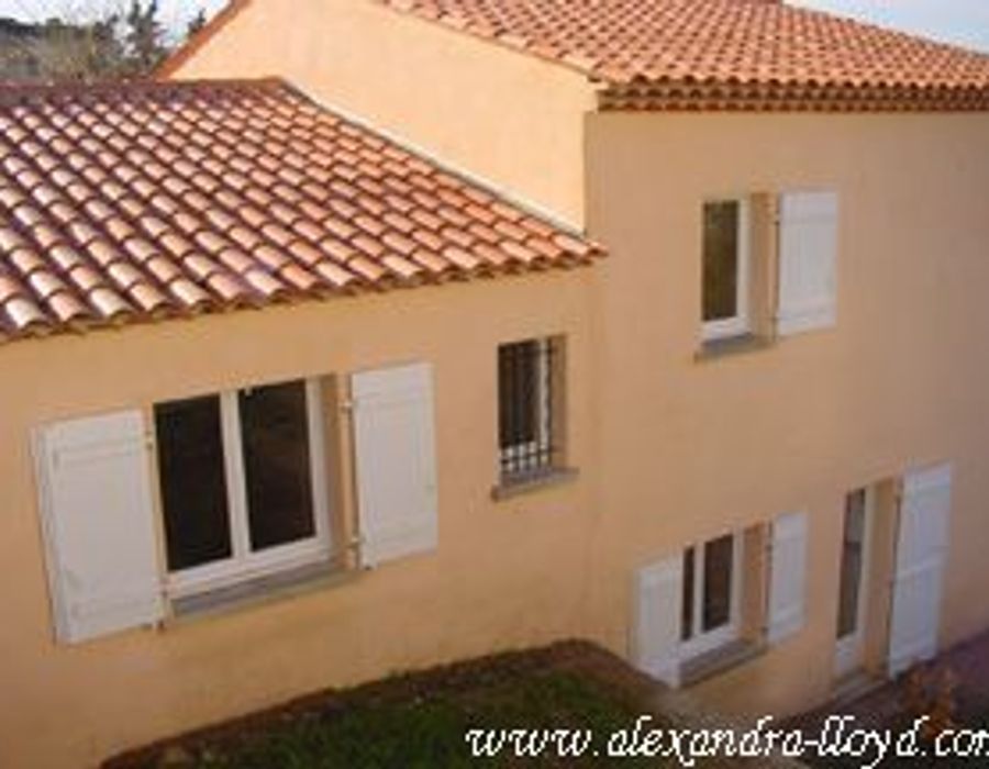 Modern villa in Cannes 4