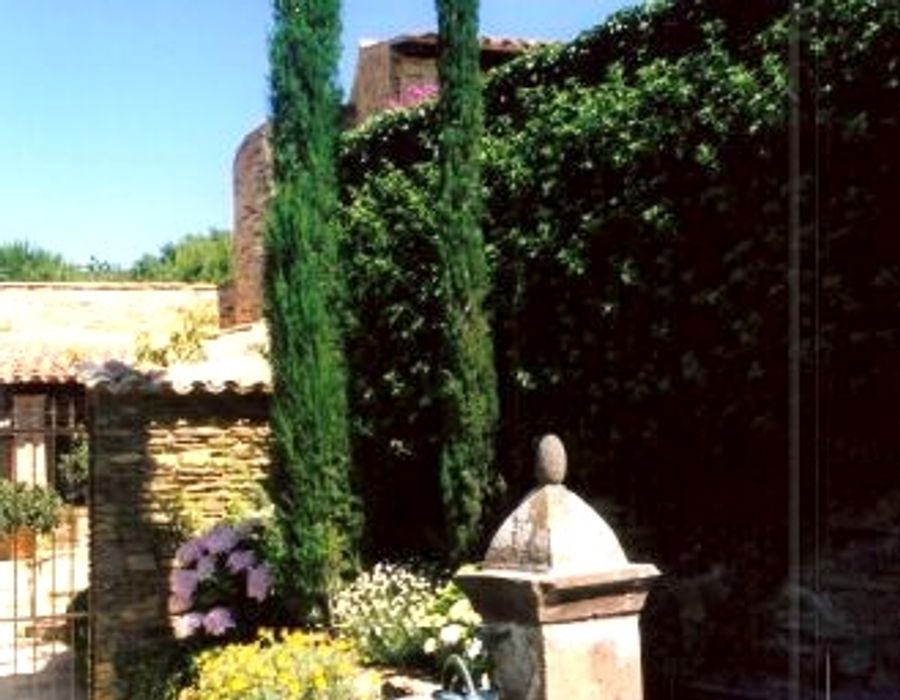 Property close to the village of Saint Tropez 2