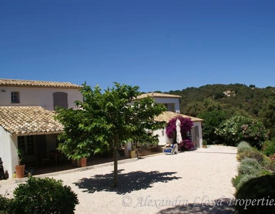 A gorgeous house in Gigaro - close to beaches and Saint Tropez 2
