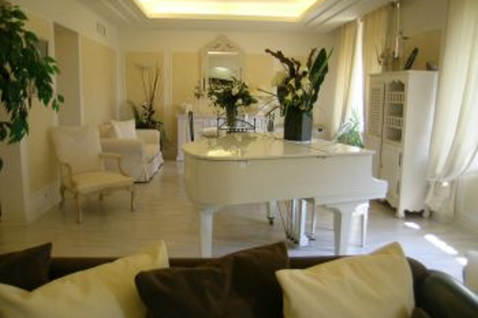 Excellent position on La Croisette in Cannes