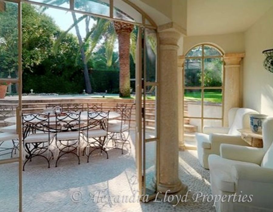 Belle Epoque villa to rent on the Cap d'Antibes 2