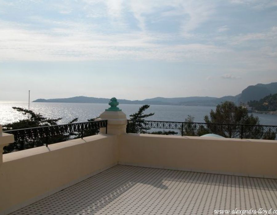 Stunning Belle Epoque Property in Cap d'Ail with lovely sea views 2