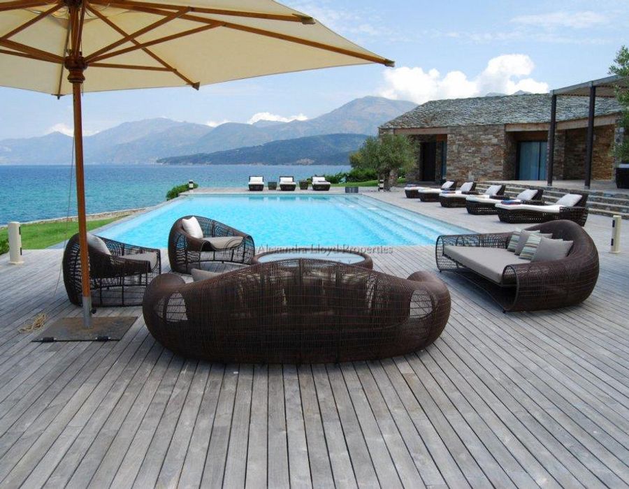 Sublime stone water front villa in Saint Florent, North Corsica 5