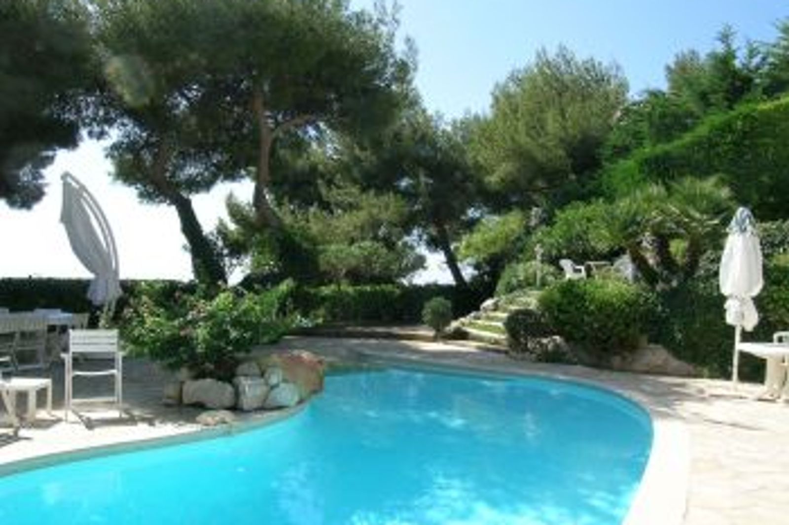 Charming Provencal villa in the peaceful village of Cap d'Ail