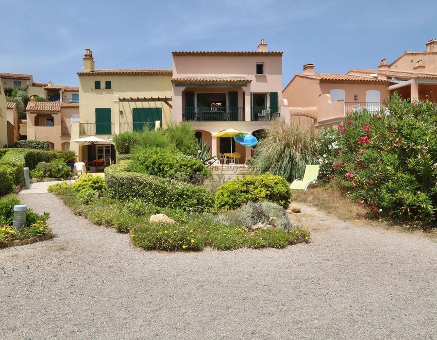 Bonne Terrasse Ramatuelle - duplex three bedroom apartment 1