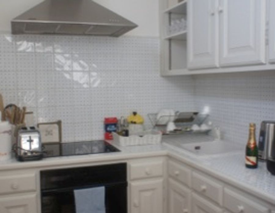 Apartment for rent and sale in the heart of Saint Tropez 3