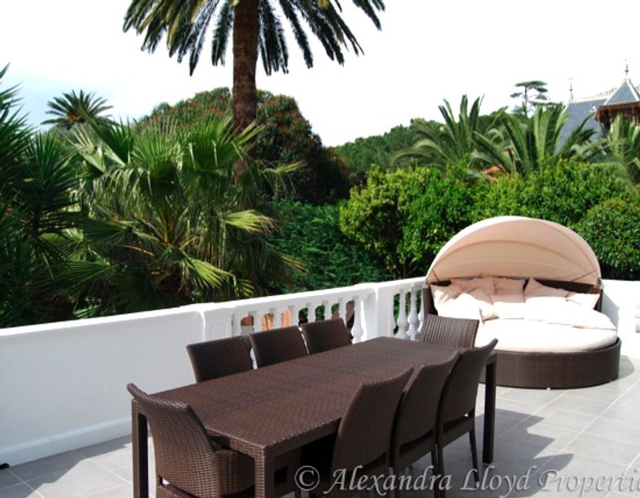 Magnificent Belle Epoque property on the Cap d'Antibes 2