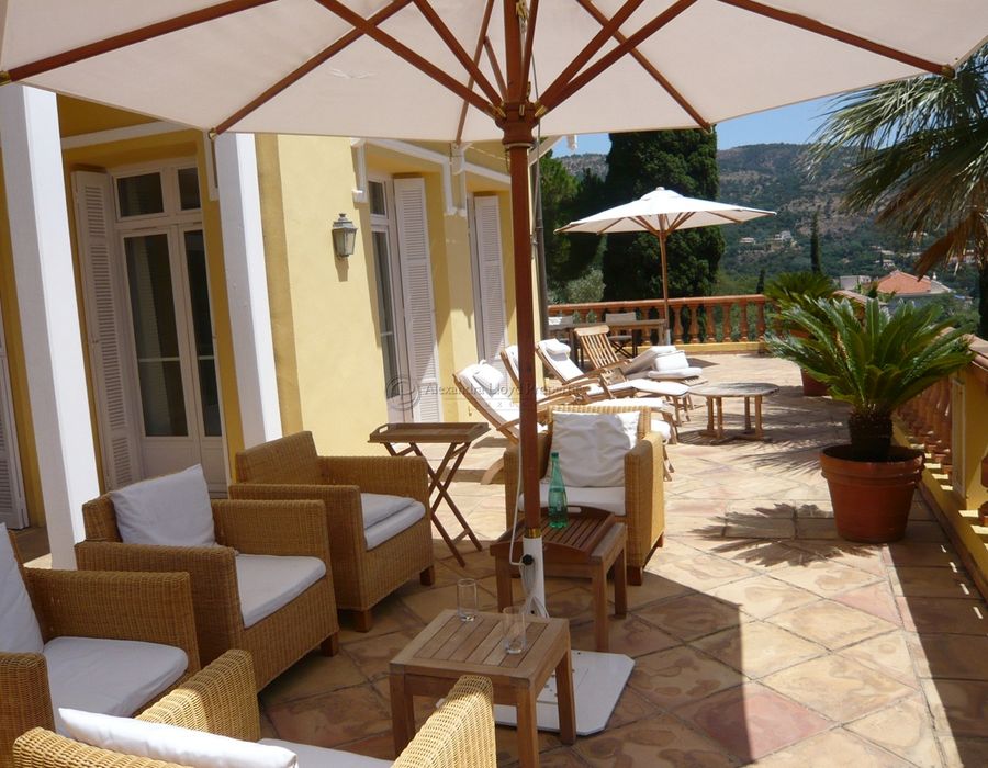 The Rolls Royce Villa! Royal Canadel 3