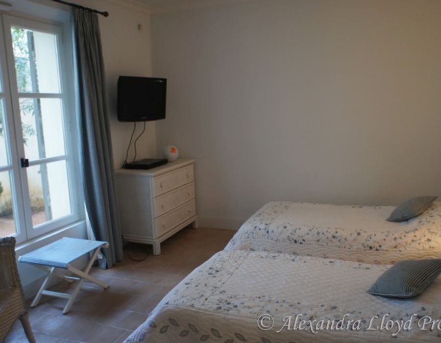 New! Capon! Saint Tropez! 4