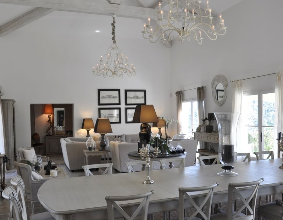 New property with sea views and helipad in Grimaud 3