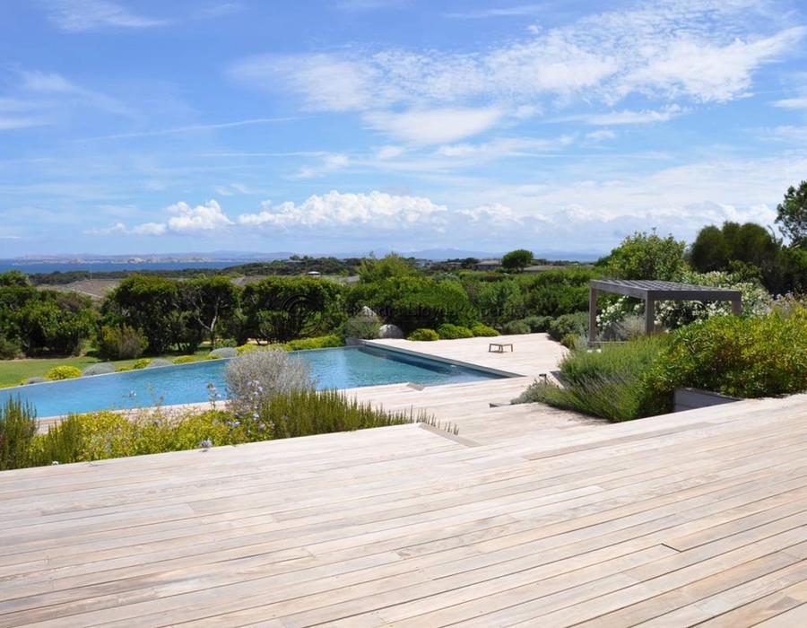 Luxury Villa for Rent in the Private Domaine of Sperone 1