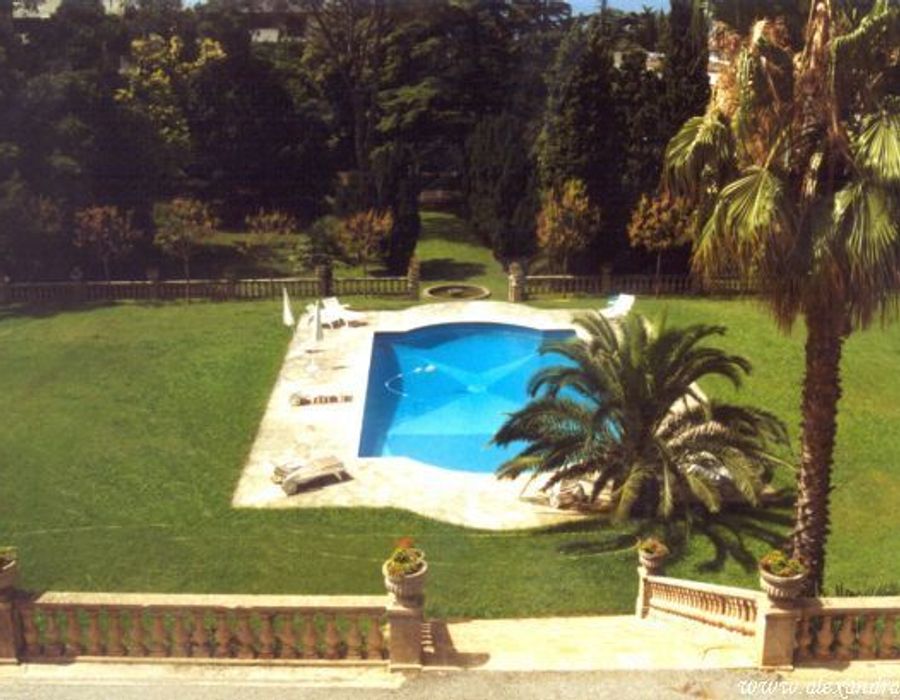 Stunning 19th century Chateau in Cannes 3