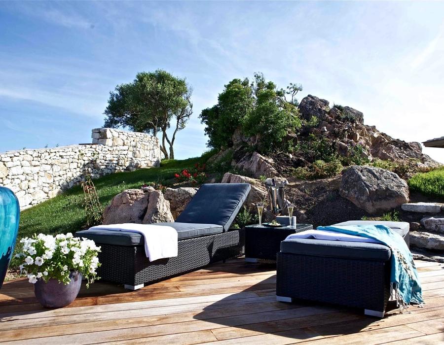 Stunning villa for rent in Sperone, South Corsica 4