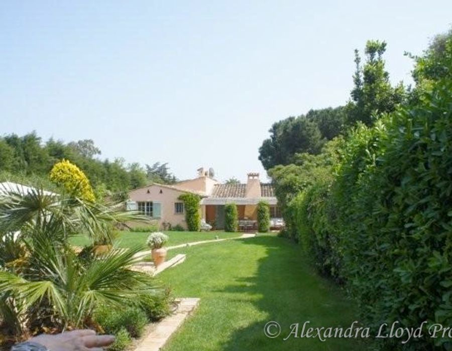 Walking distance to the beach - Route de Tahiti, Saint Tropez 3