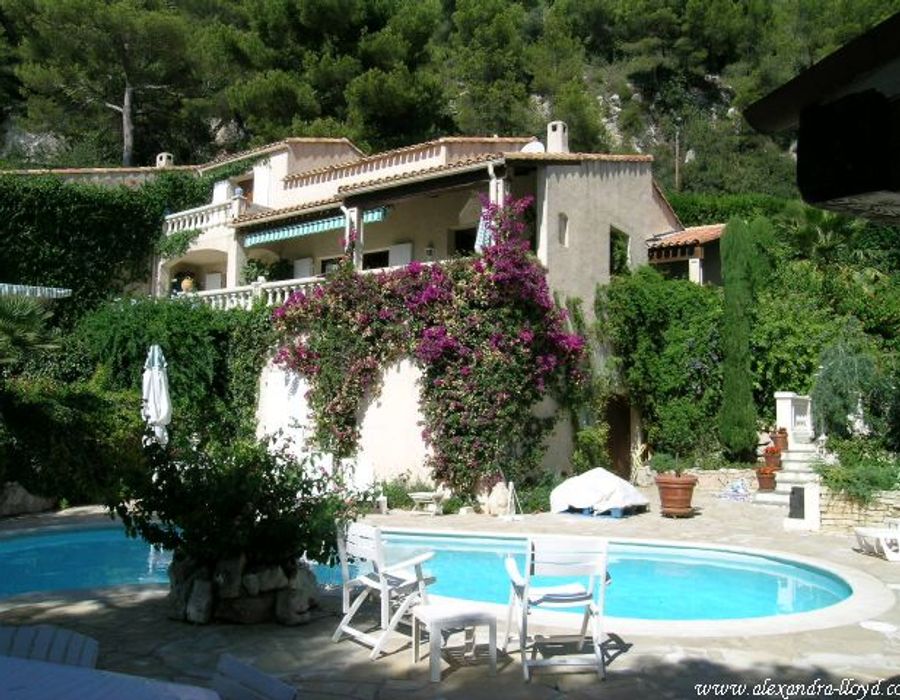 Charming Provencal villa in the peaceful village of Cap d'Ail 6