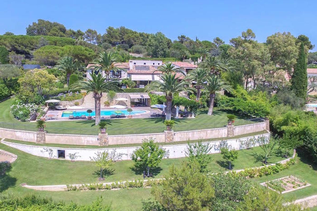 A beautifully decorated home close to Mougins and Valbonne