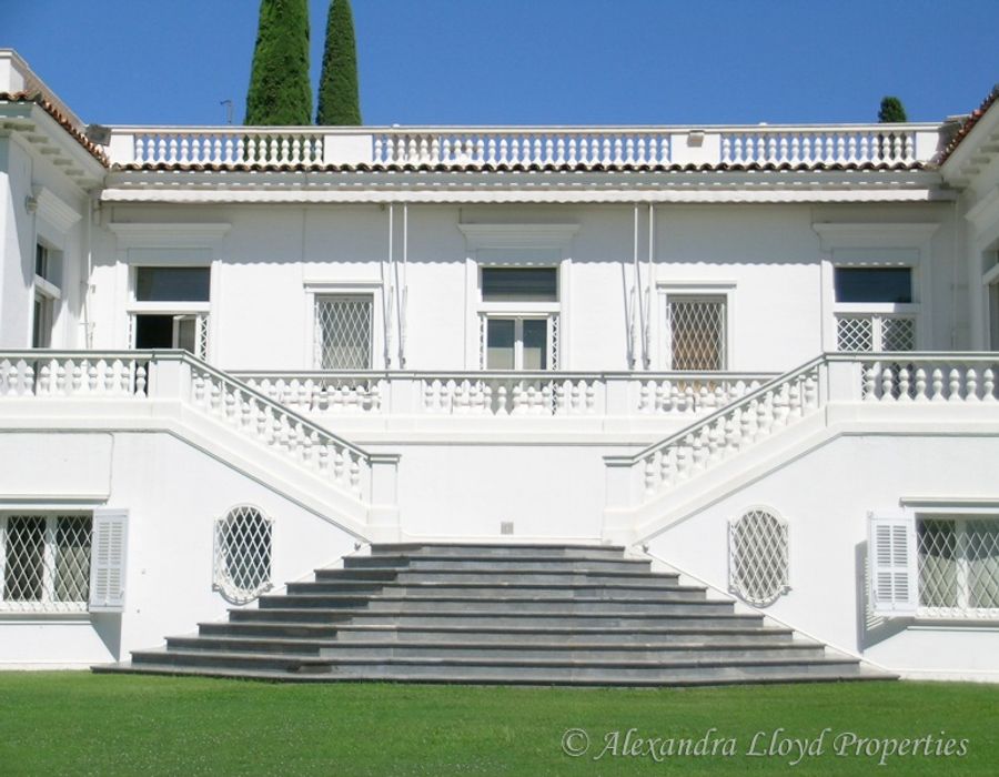 Pure luxury on the Cap d'Antibes 4