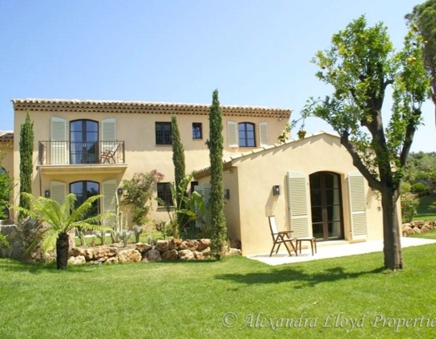 True luxury in La Moutte/Salins area of Saint Tropez 4
