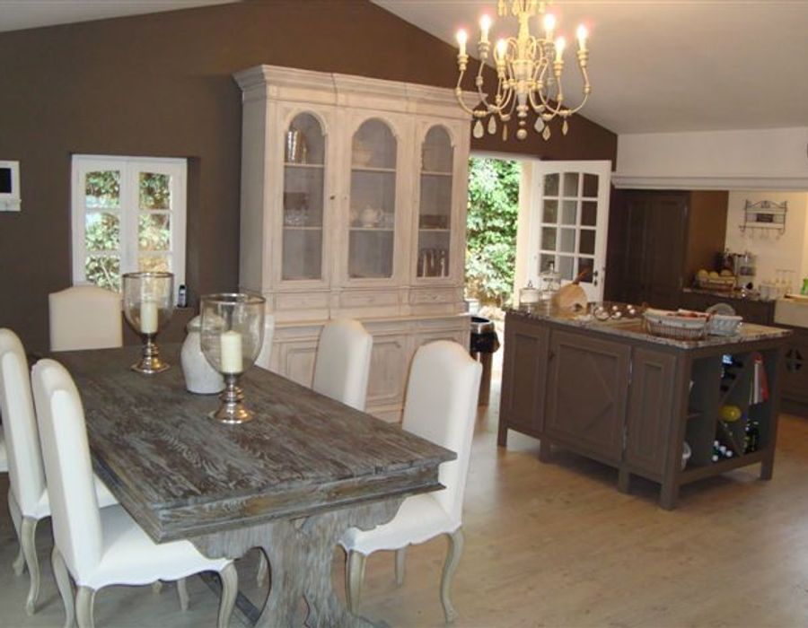 Fabulous sea views and overlooking Saint Tropez 5