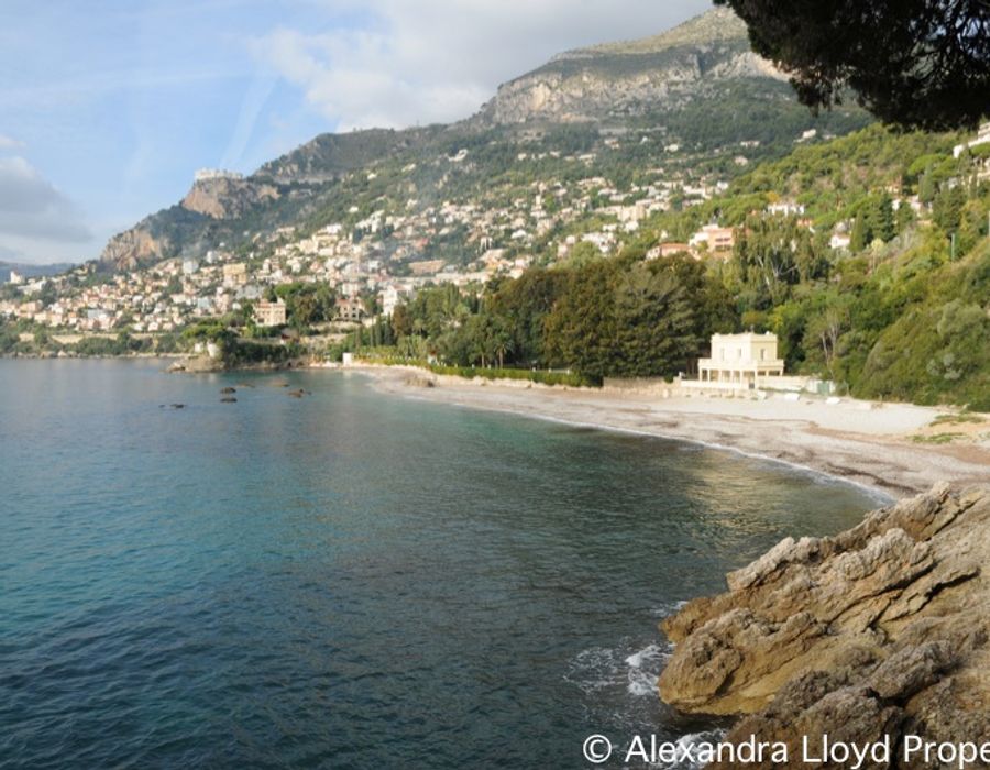 EXCEPTIONAL! Waters edge villa, Roquebrune Cap Martin 1