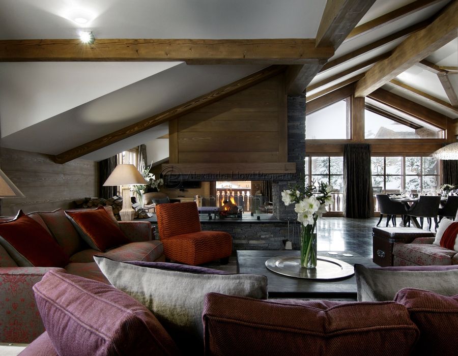 Courchevel 1850 ! An elegant, luxurious chalet 2
