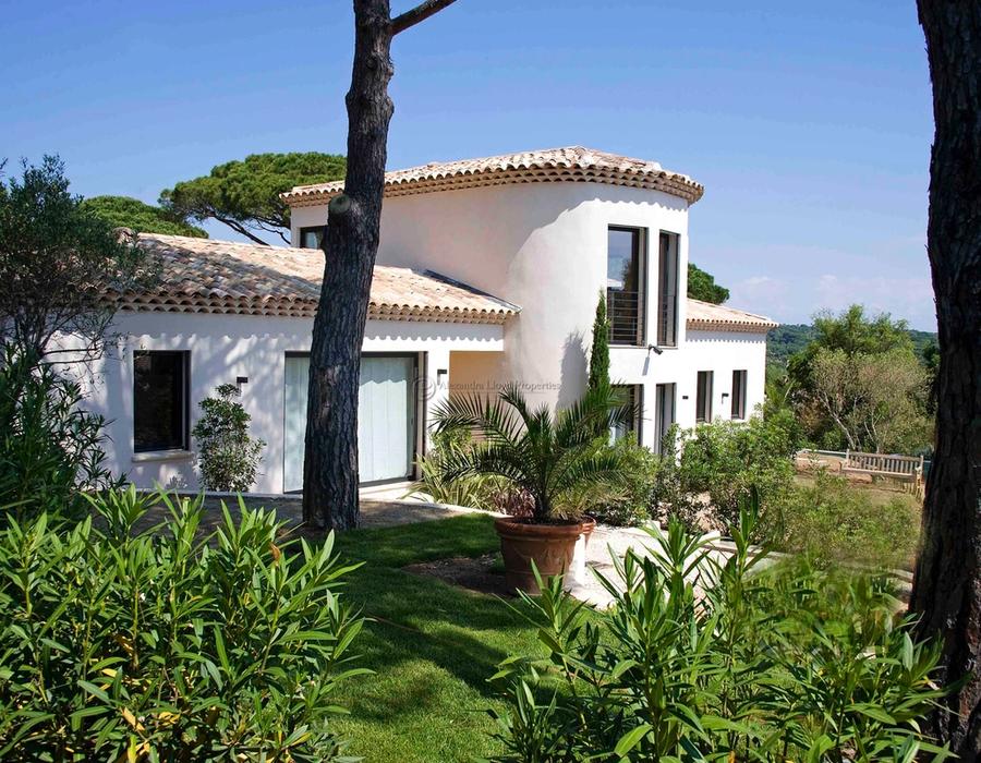 Lovely villa for rent in the Parc des Salins 4