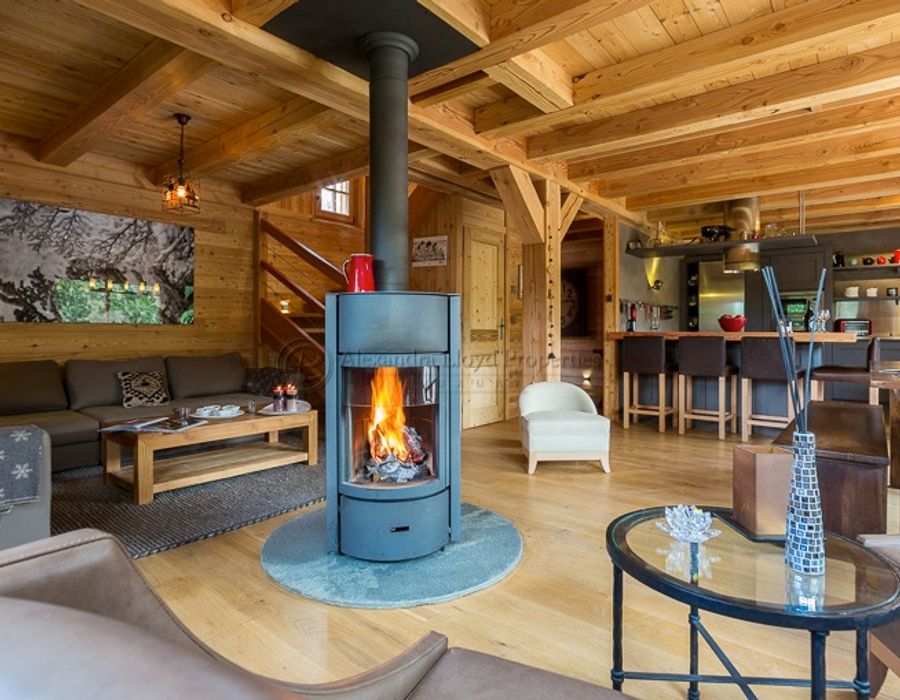 A lovely luxury chalet for rent in Auron 5